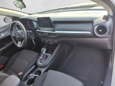 2023 Kia Forte LXS IVT