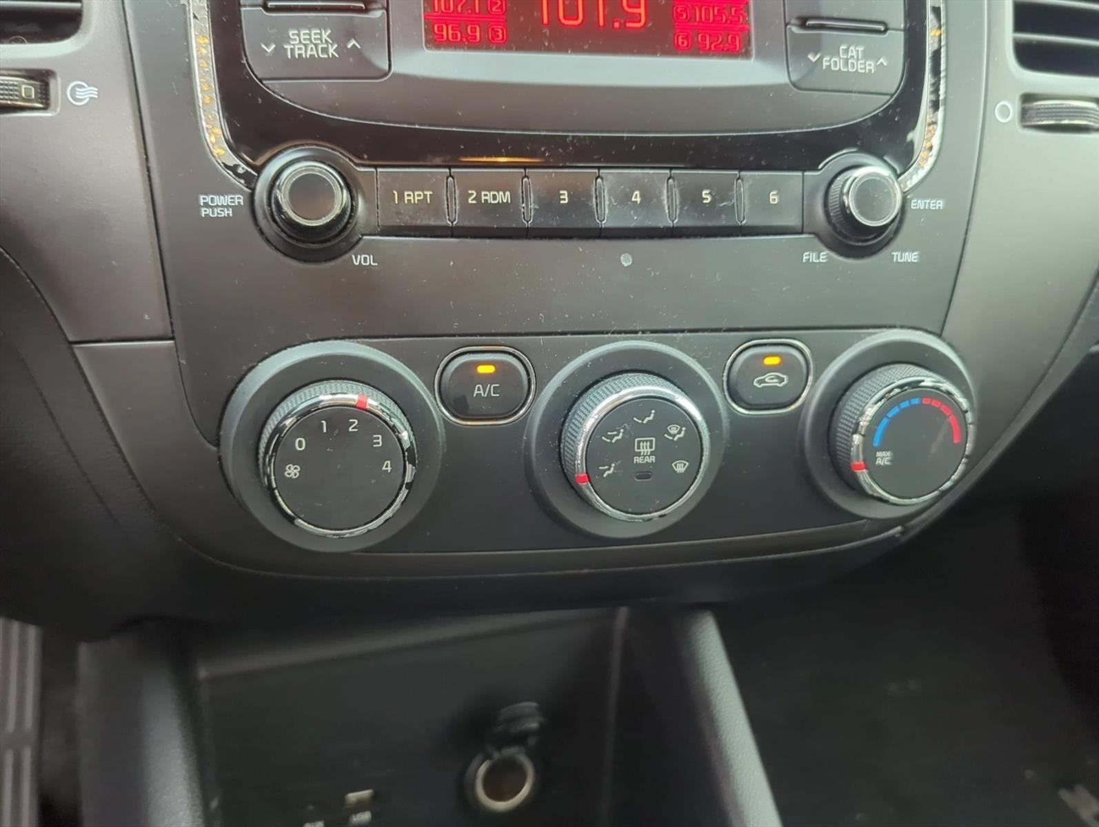 2017 Kia Forte LX Auto