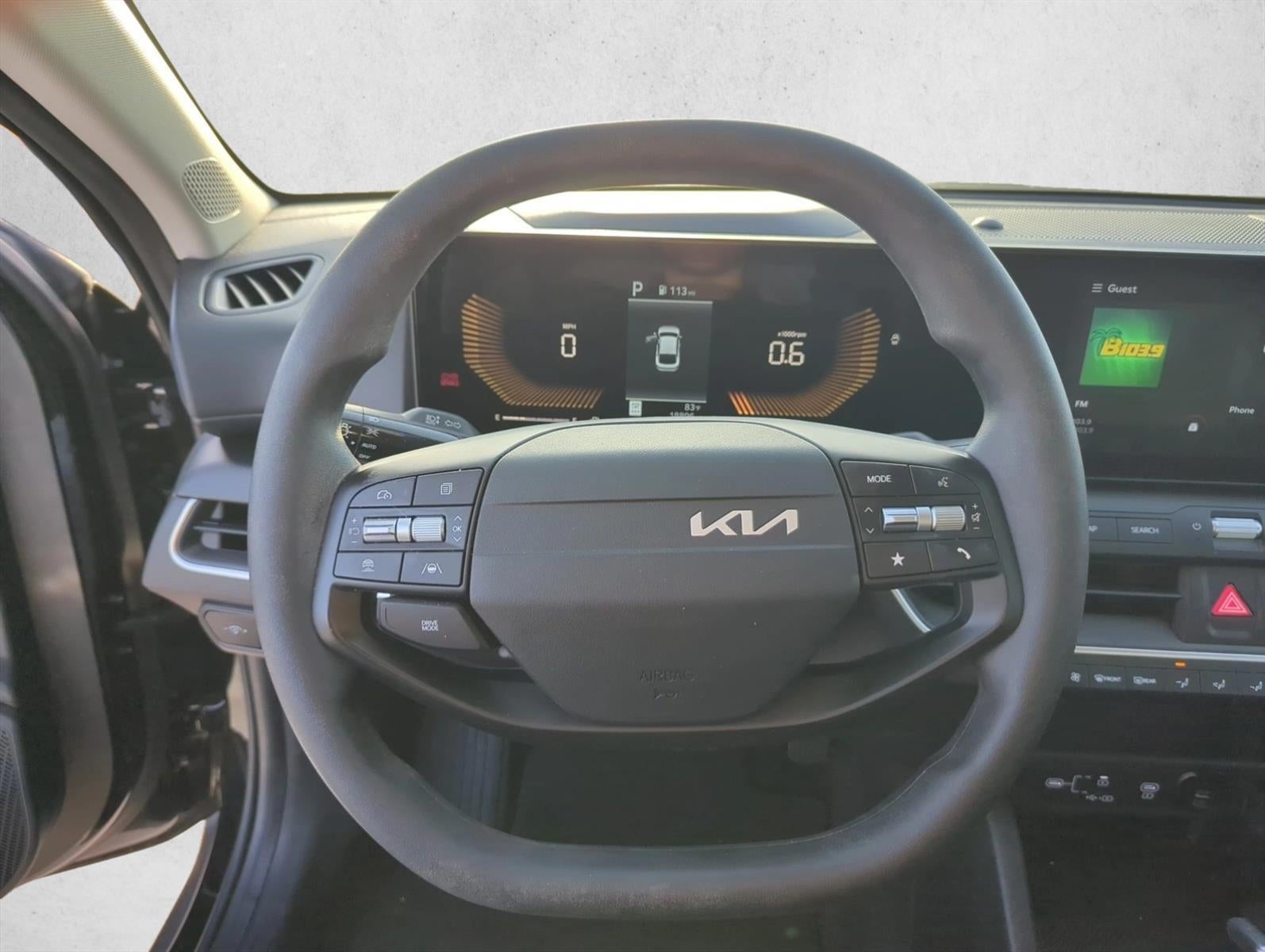 2025 Kia K4 LXS FWD