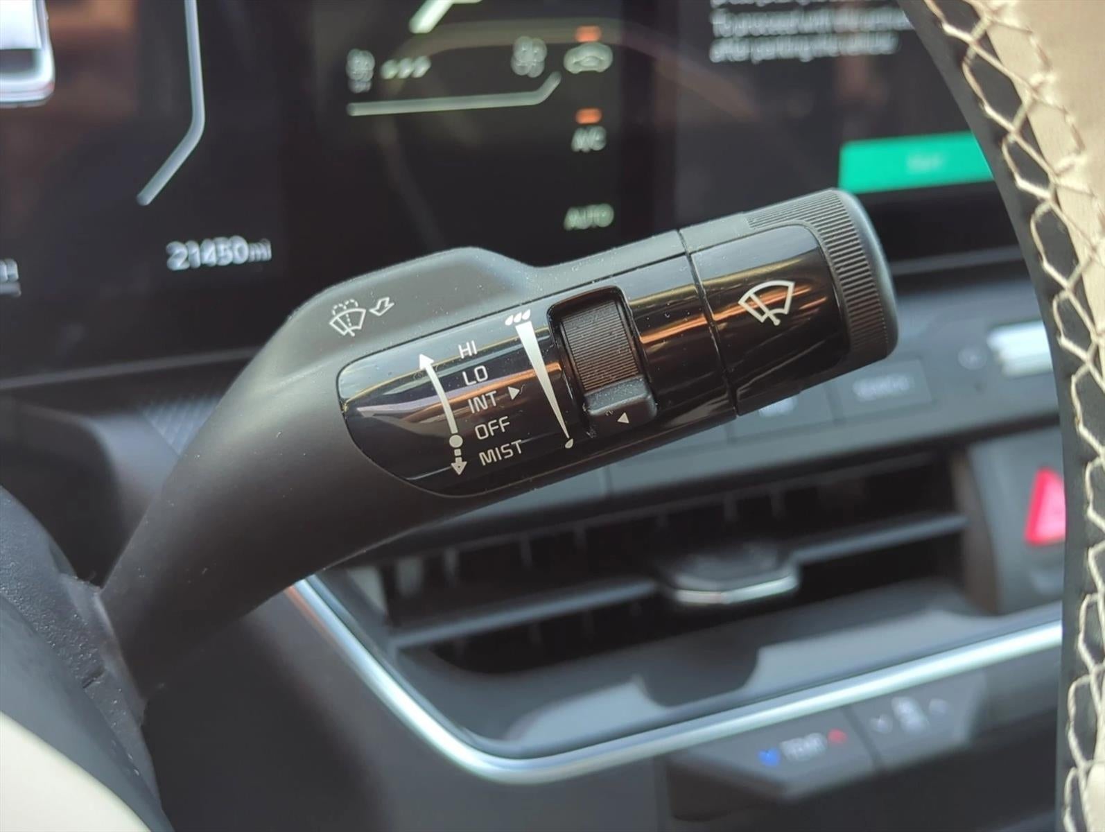 2025 Kia K4 GT-Line FWD