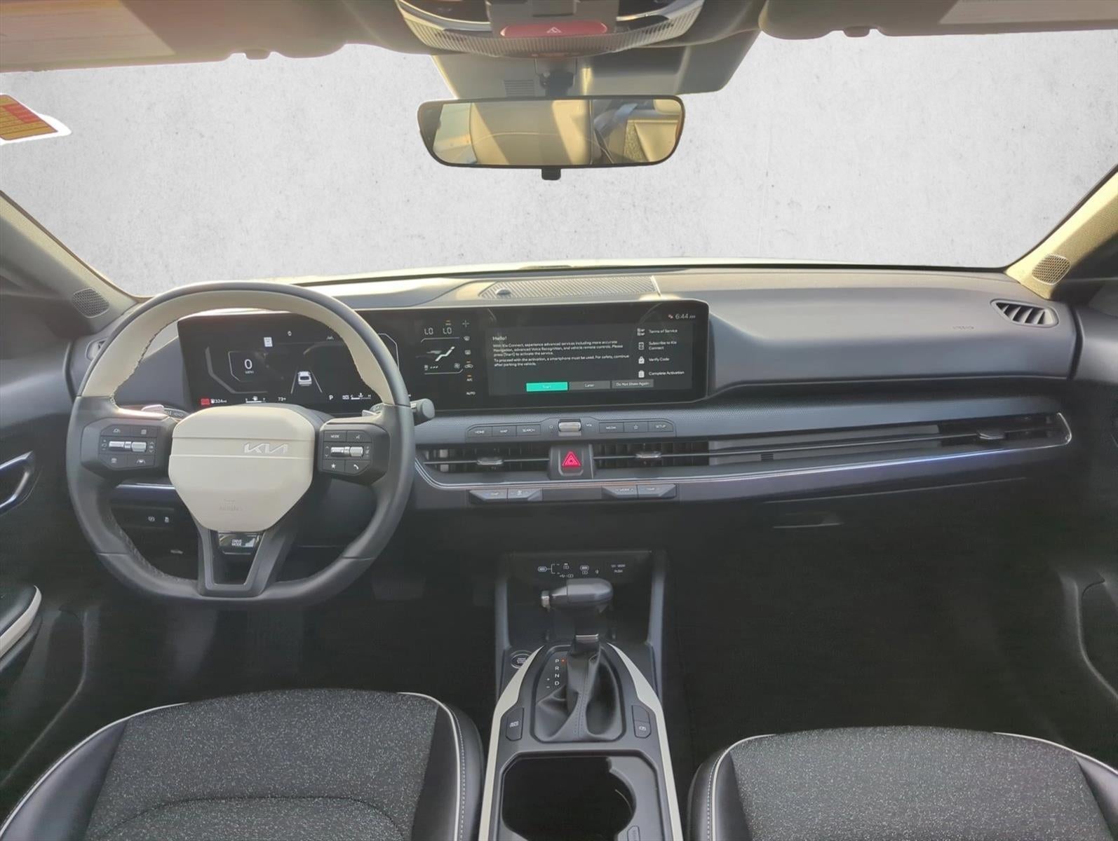 2025 Kia K4 GT-Line FWD