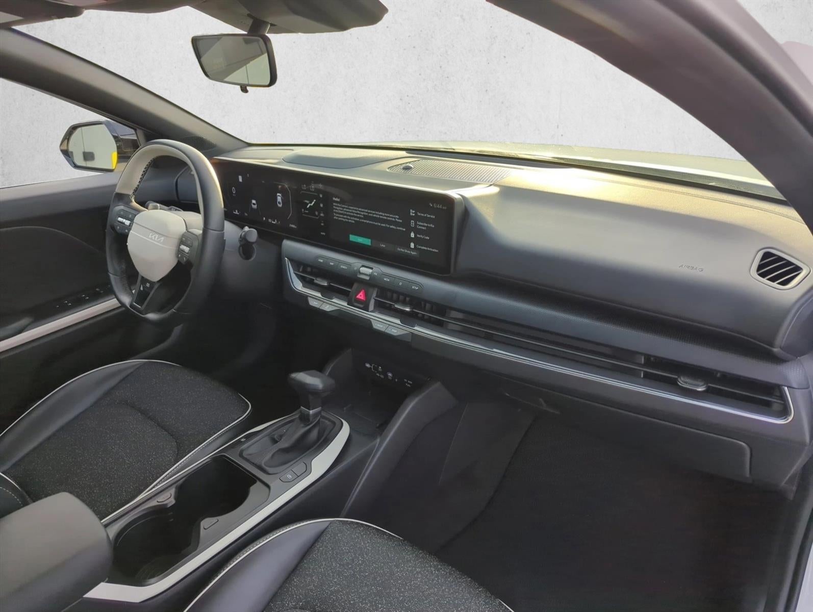 2025 Kia K4 GT-Line FWD