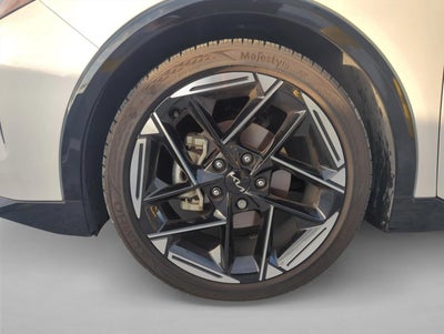 2025 Kia K4 GT-Line FWD
