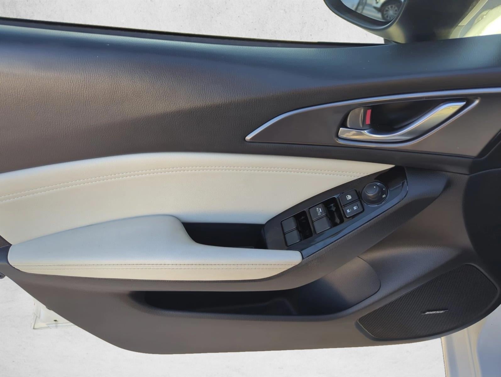 2018 Mazda Mazda3 5-Door Grand Touring Auto