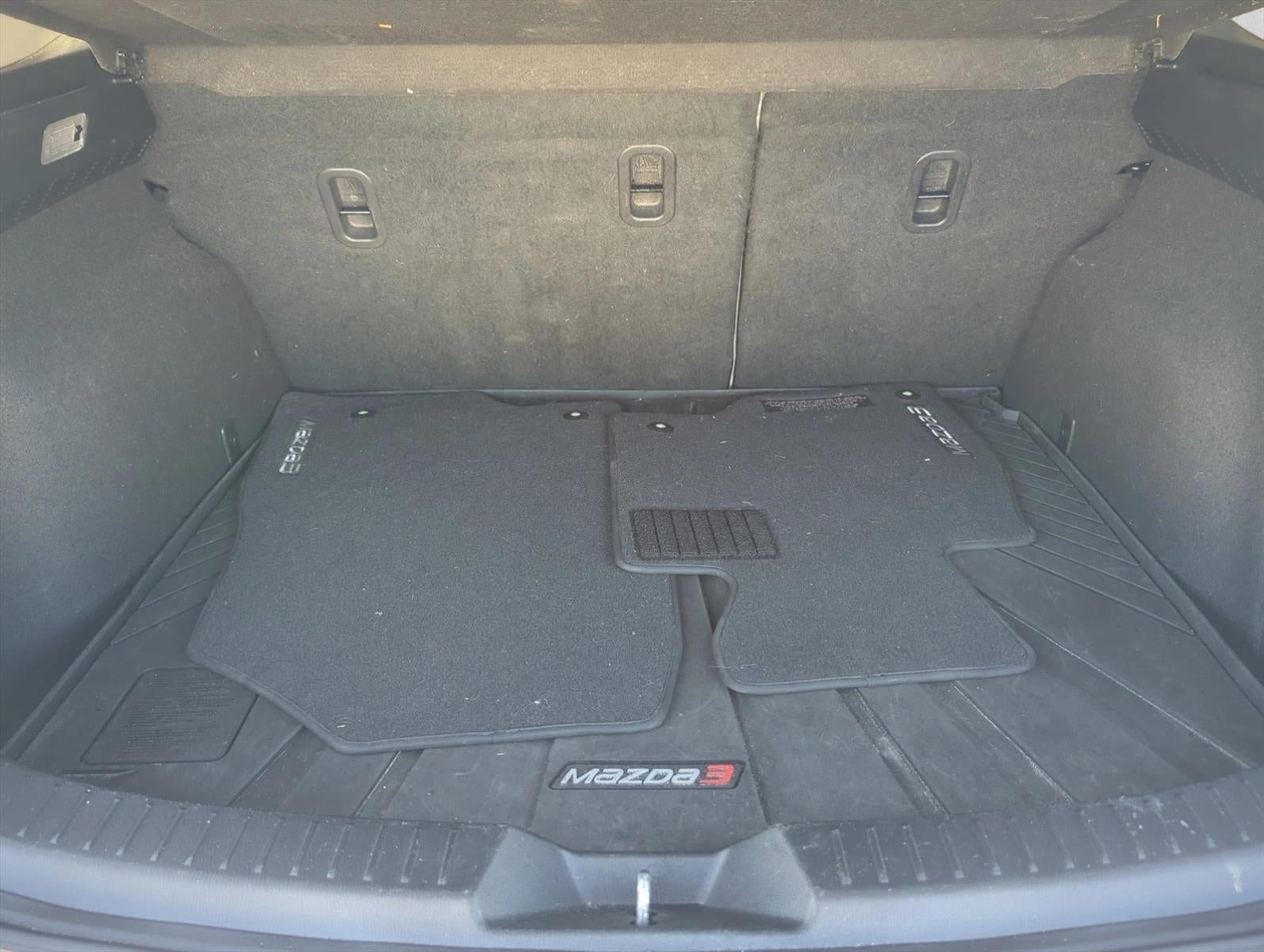 2018 Mazda Mazda3 5-Door Grand Touring Auto