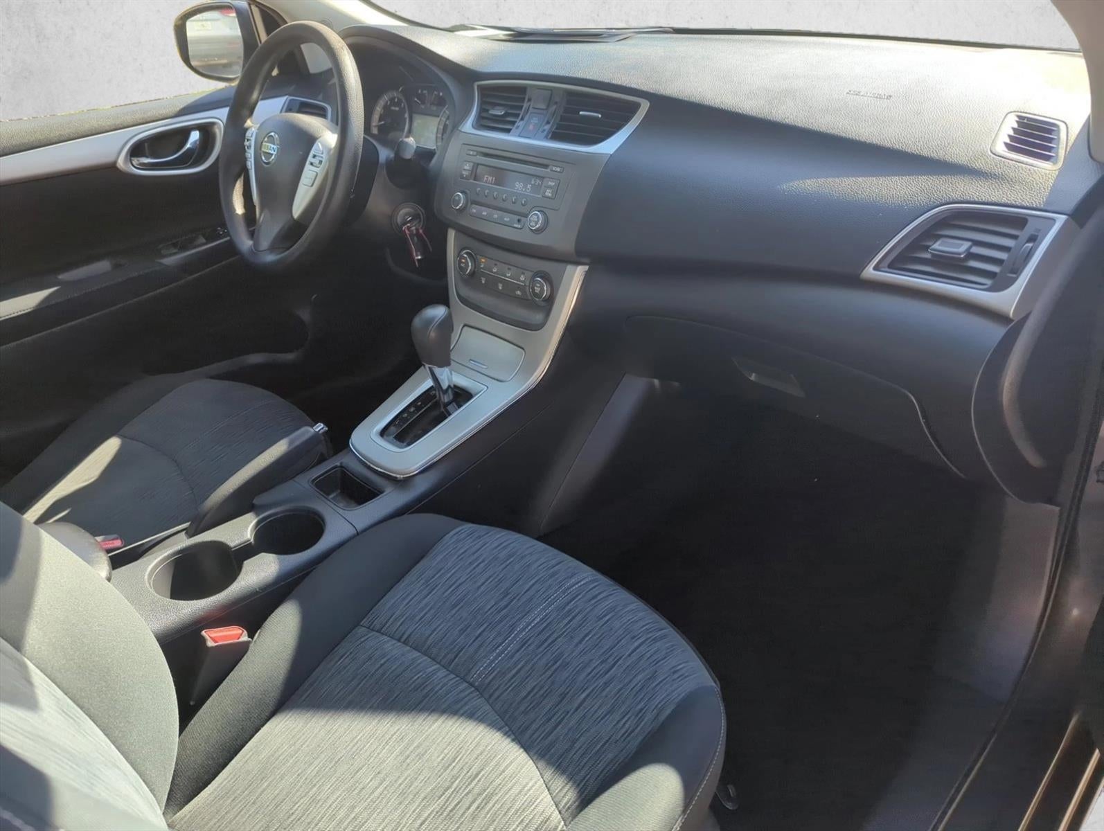 2014 Nissan Sentra 4dr Sdn I4 CVT SV