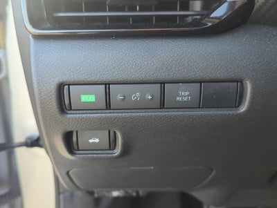 2022 Nissan Sentra SV CVT
