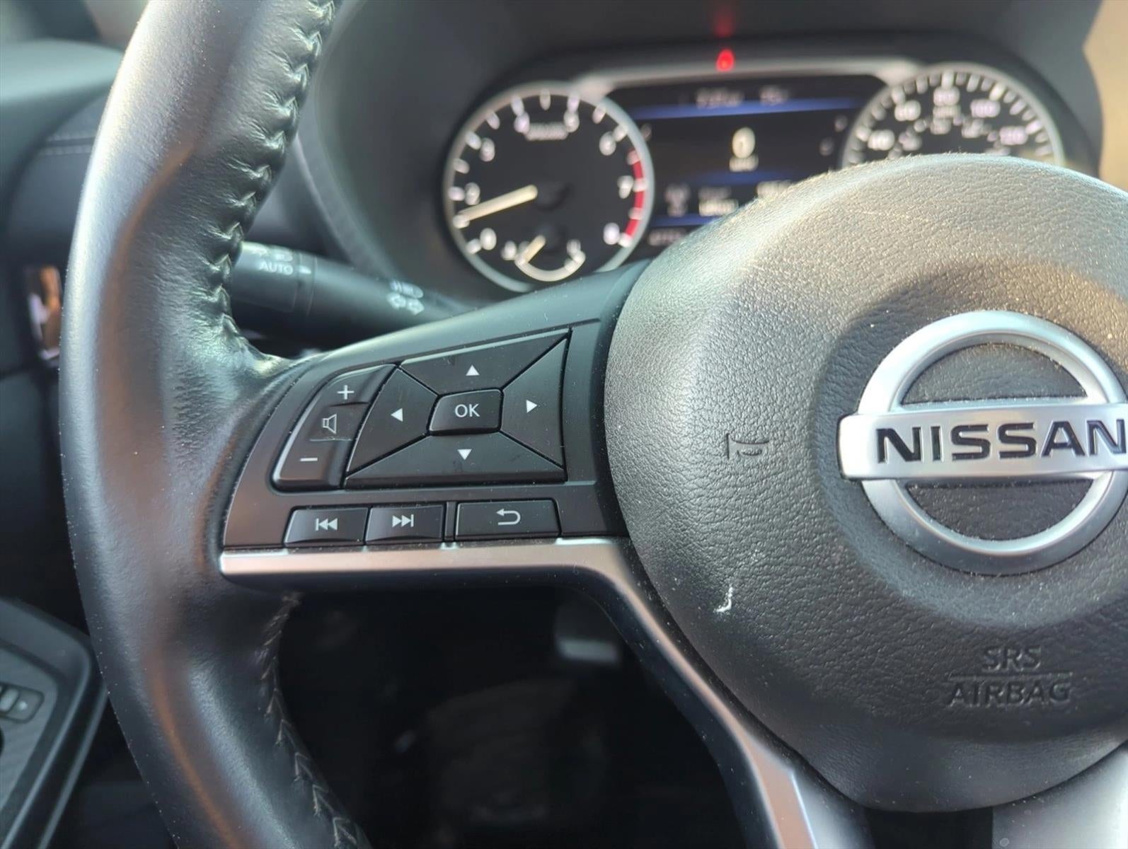 2022 Nissan Sentra SV CVT