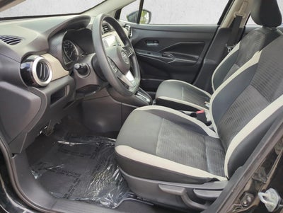 2020 Nissan Versa SV CVT