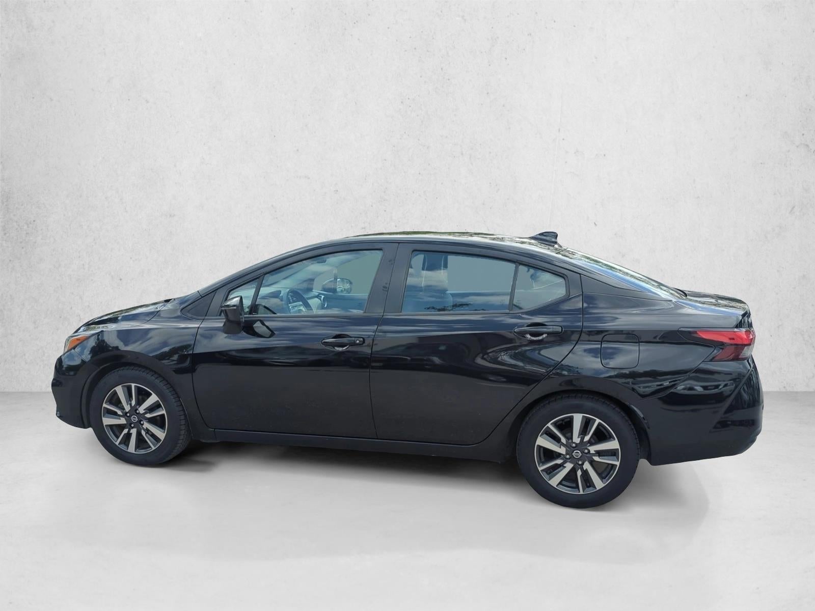 2020 Nissan Versa SV CVT