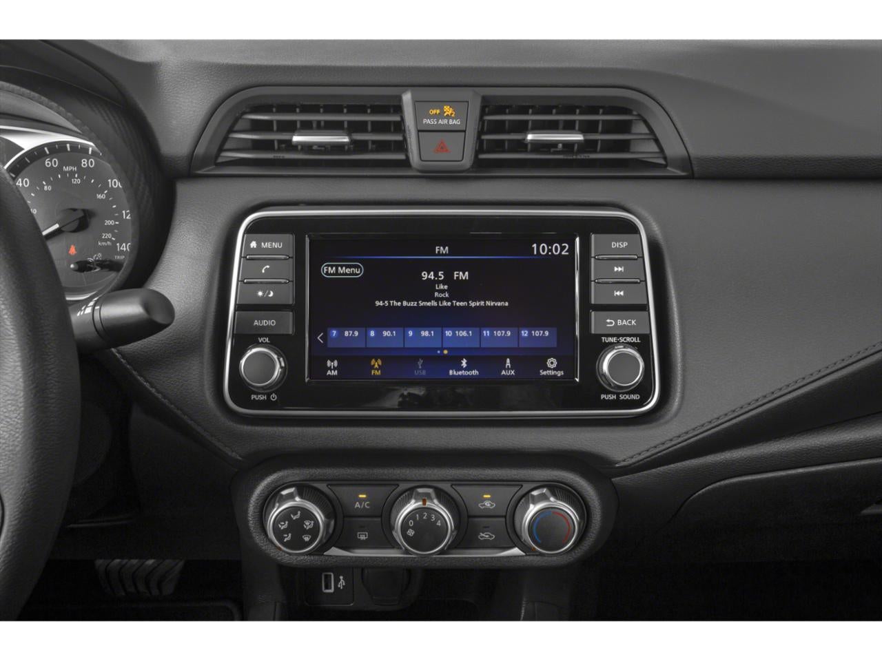 2020 Nissan Versa SV CVT