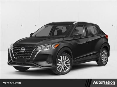 2022 Nissan Kicks SV FWD
