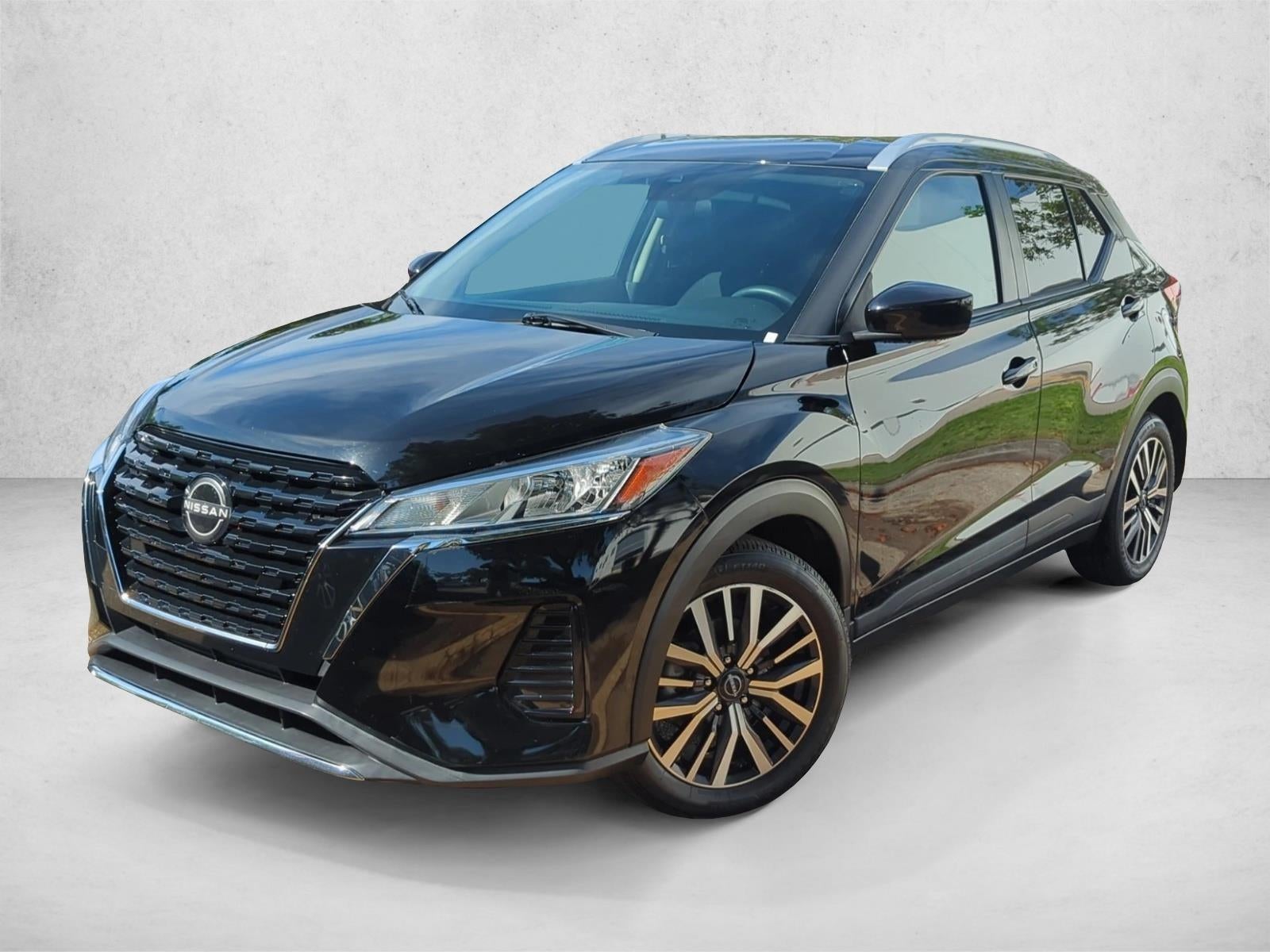 2022 Nissan Kicks SV FWD