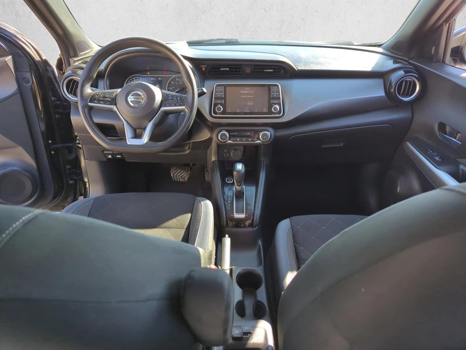 2020 Nissan Kicks SV FWD