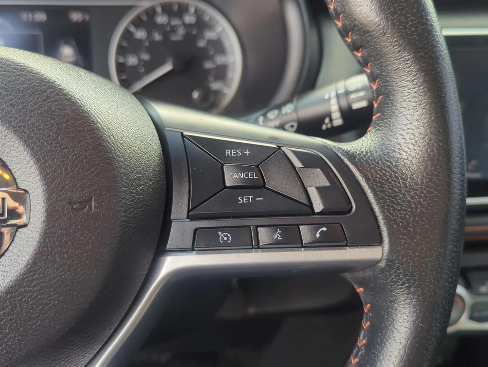 2020 Nissan Kicks SR FWD