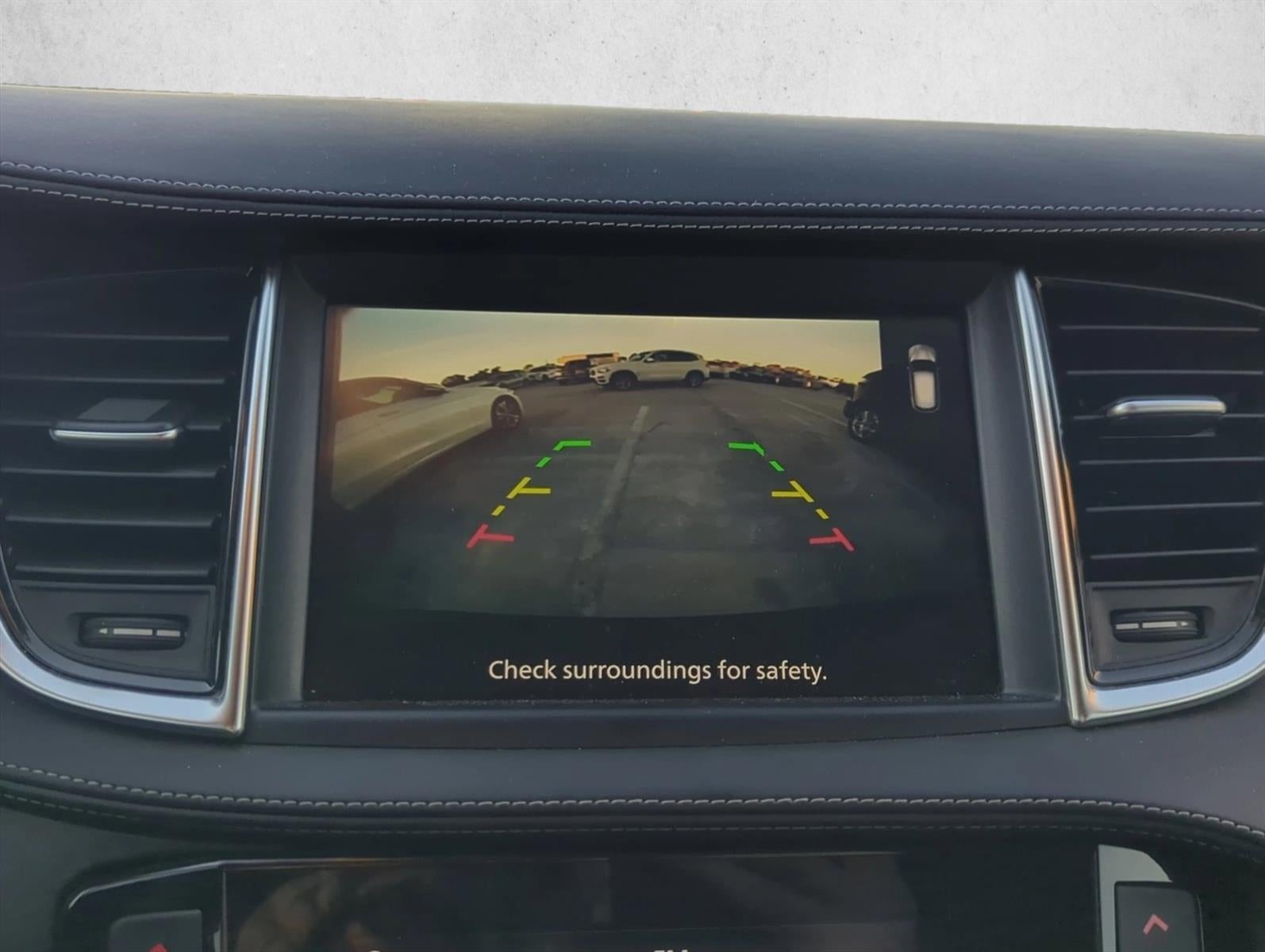 2021 INFINITI QX50 LUXE FWD