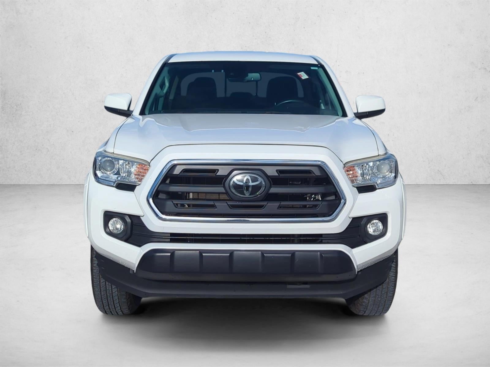 2019 Toyota Tacoma 2WD 2WD SR5 Double Cab 5' Bed V6 AT (GS)