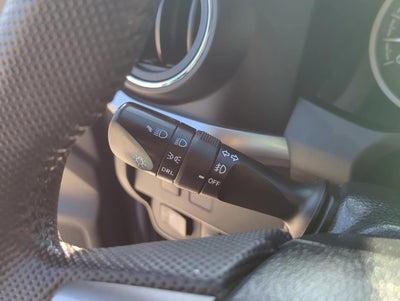 2020 Toyota Tacoma 2WD 2WD SR5 Double Cab 5' Bed V6 AT (GS)