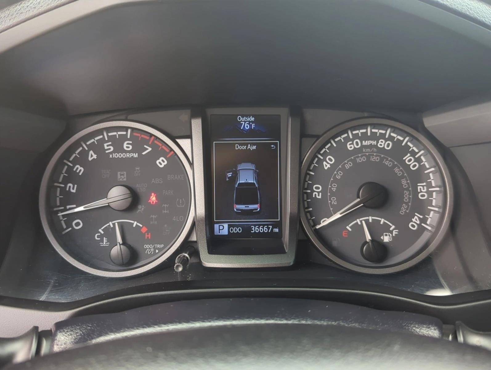 2022 Toyota Tacoma 2WD 2WD TRD Off Road Double Cab 5' Bed V6 AT (Natl)