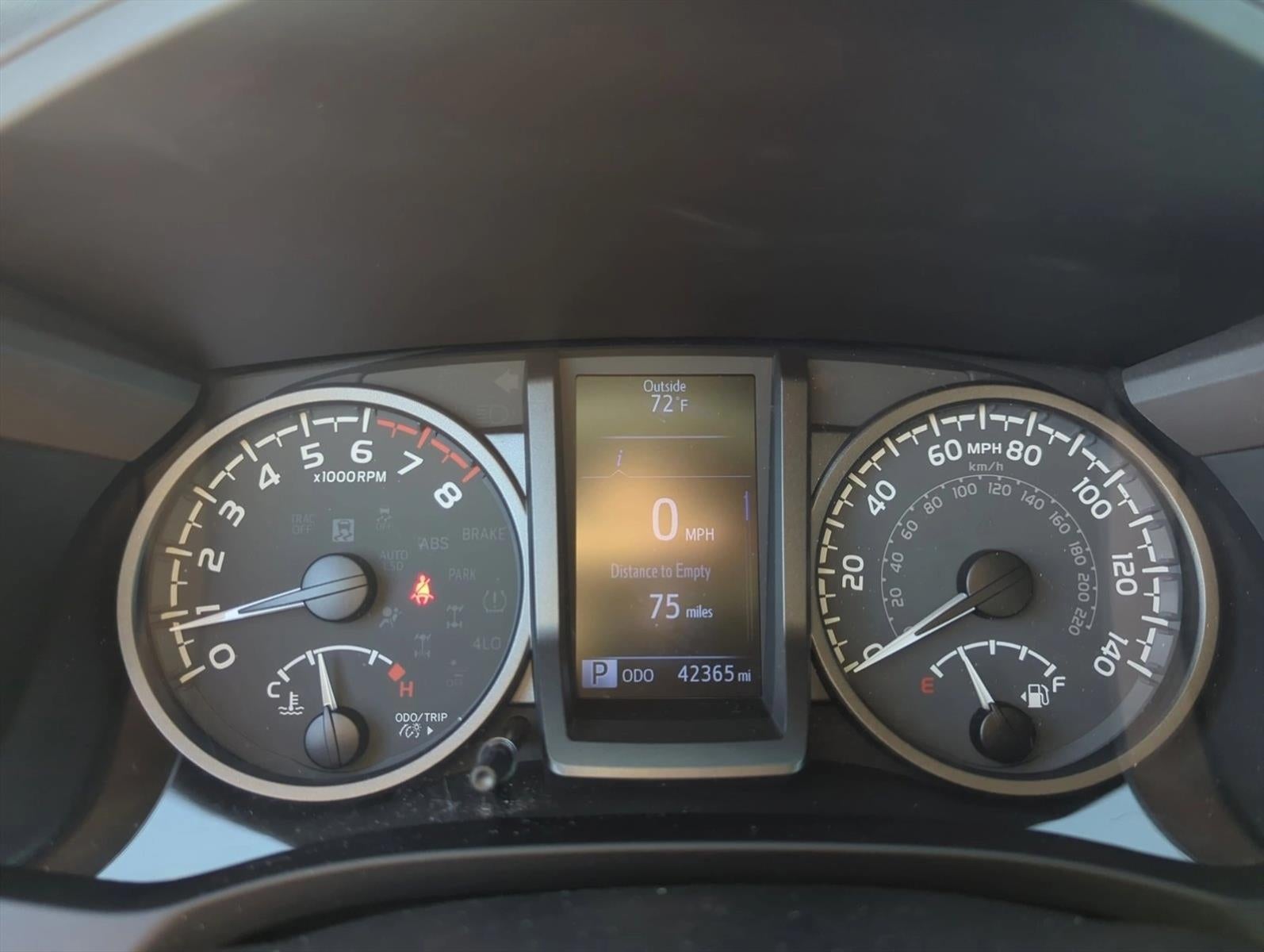 2020 Toyota Tacoma 2WD 2WD TRD Sport Double Cab 5' Bed V6 AT (Natl)