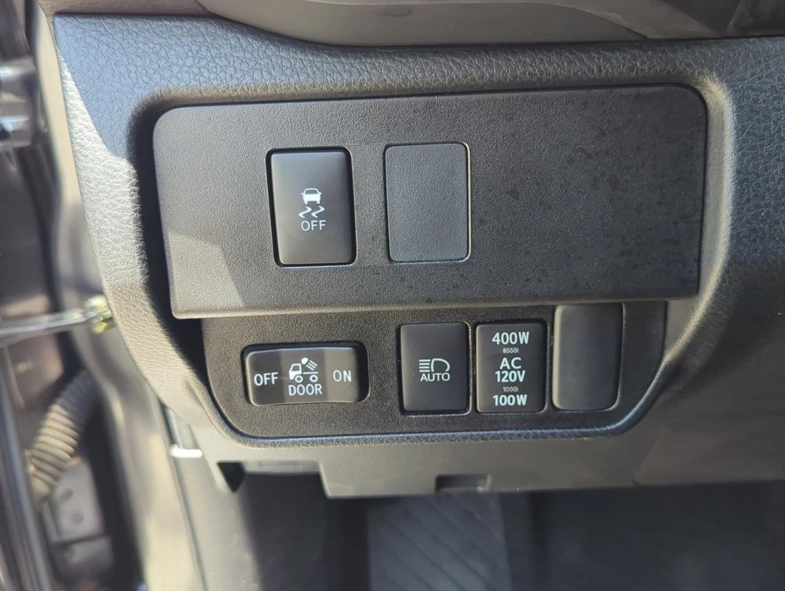 2022 Toyota Tacoma 2WD 2WD TRD Sport Double Cab 5' Bed V6 AT (Natl)