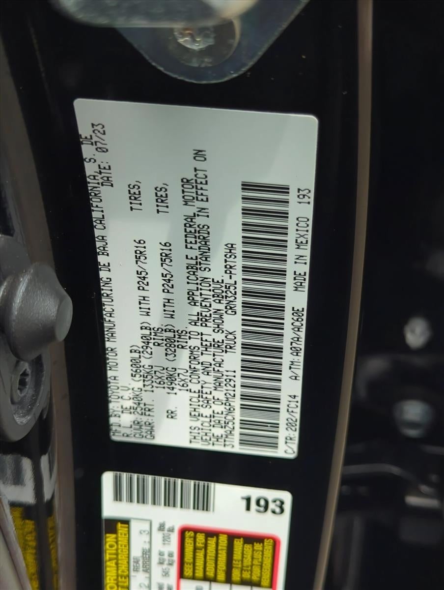 2023 Toyota Tacoma 2WD 2WD SR5 Double Cab 5' Bed V6 AT (GS)
