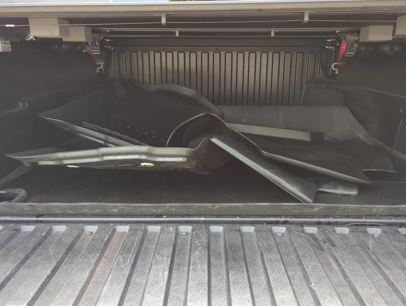 2019 Toyota Tacoma 2WD 2WD TRD Sport Double Cab 5' Bed V6 AT (Natl)