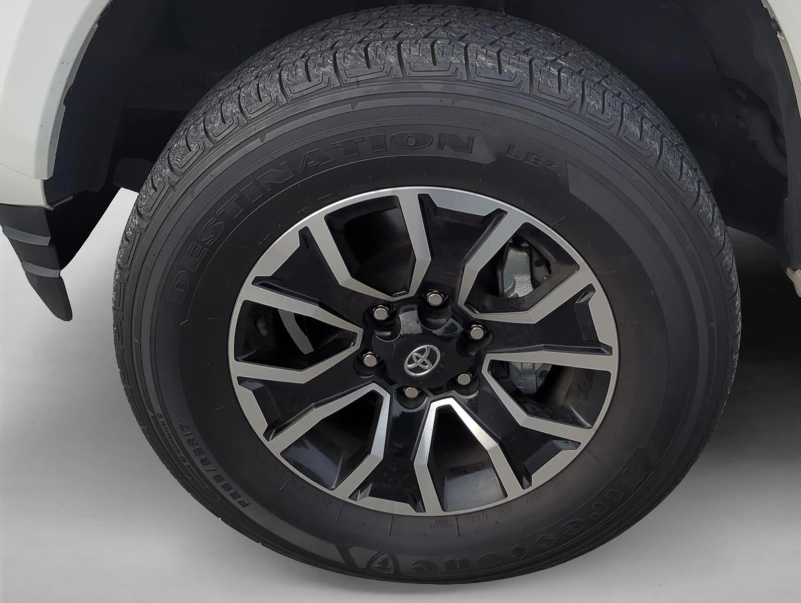 2022 Toyota Tacoma 2WD 2WD TRD Sport Double Cab 5' Bed V6 AT (Natl)