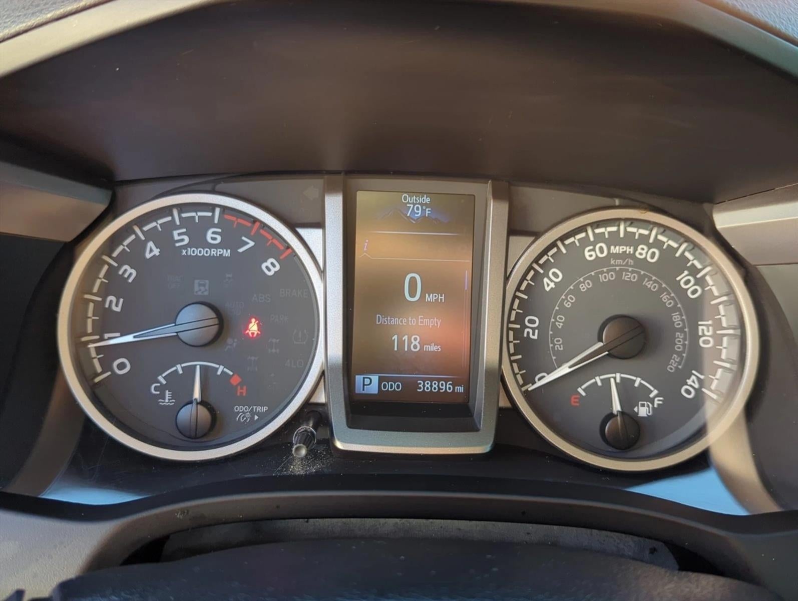 2022 Toyota Tacoma 2WD 2WD SR5 Double Cab 5' Bed V6 AT (GS)
