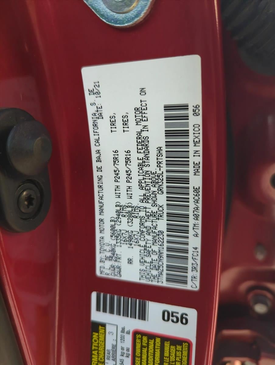 2022 Toyota Tacoma 2WD 2WD SR5 Double Cab 5' Bed V6 AT (GS)