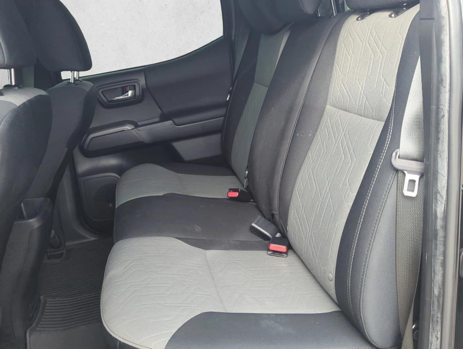 2022 Toyota Tacoma 2WD 2WD TRD Sport Double Cab 5' Bed V6 AT (Natl)