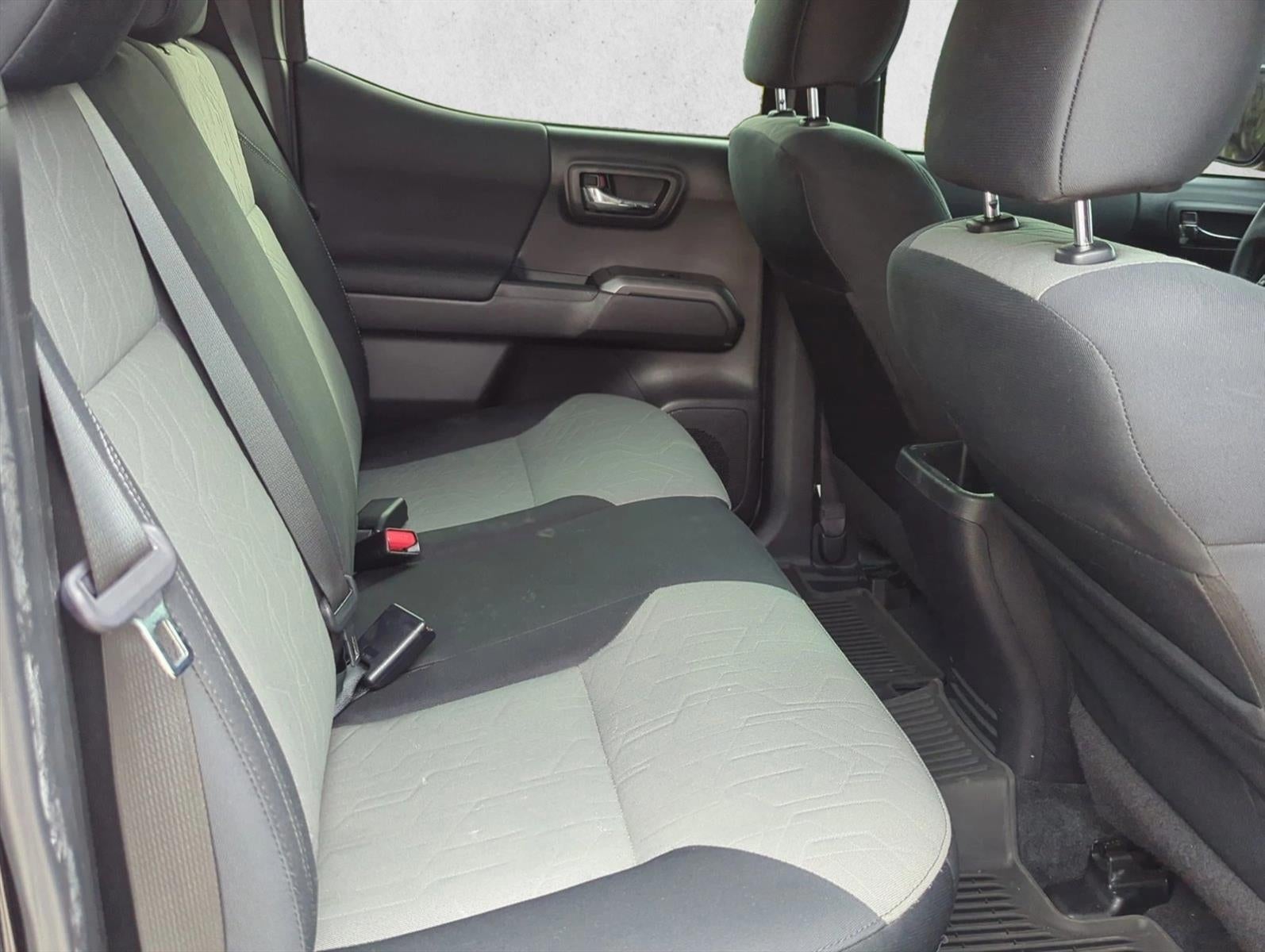2022 Toyota Tacoma 2WD 2WD TRD Sport Double Cab 5' Bed V6 AT (Natl)