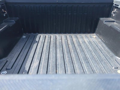 2022 Toyota Tacoma 2WD 2WD SR5 Double Cab 5' Bed V6 AT (GS)