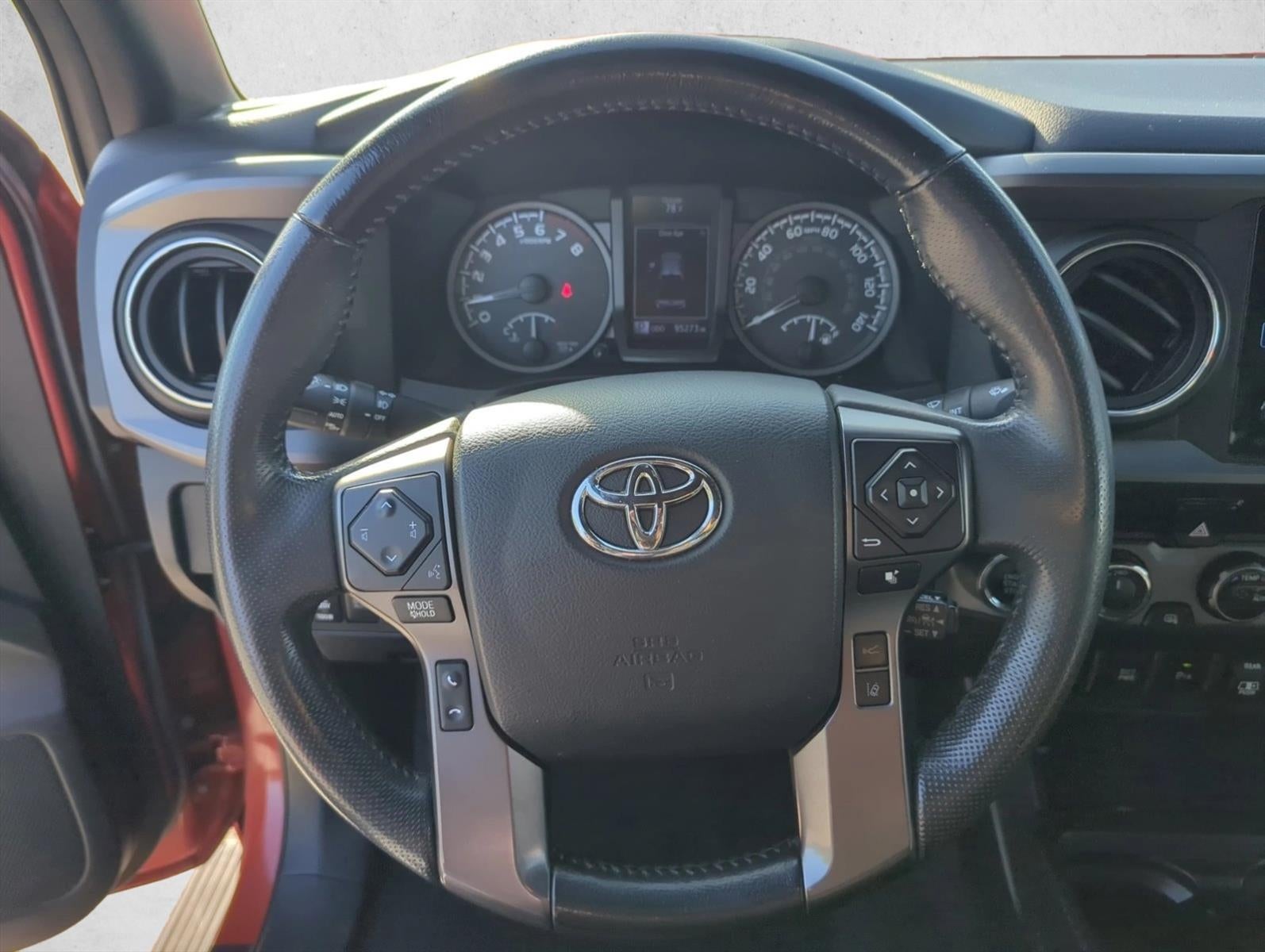 2018 Toyota Tacoma TRD Sport Double Cab 5' Bed V6 4x4 AT (Natl)