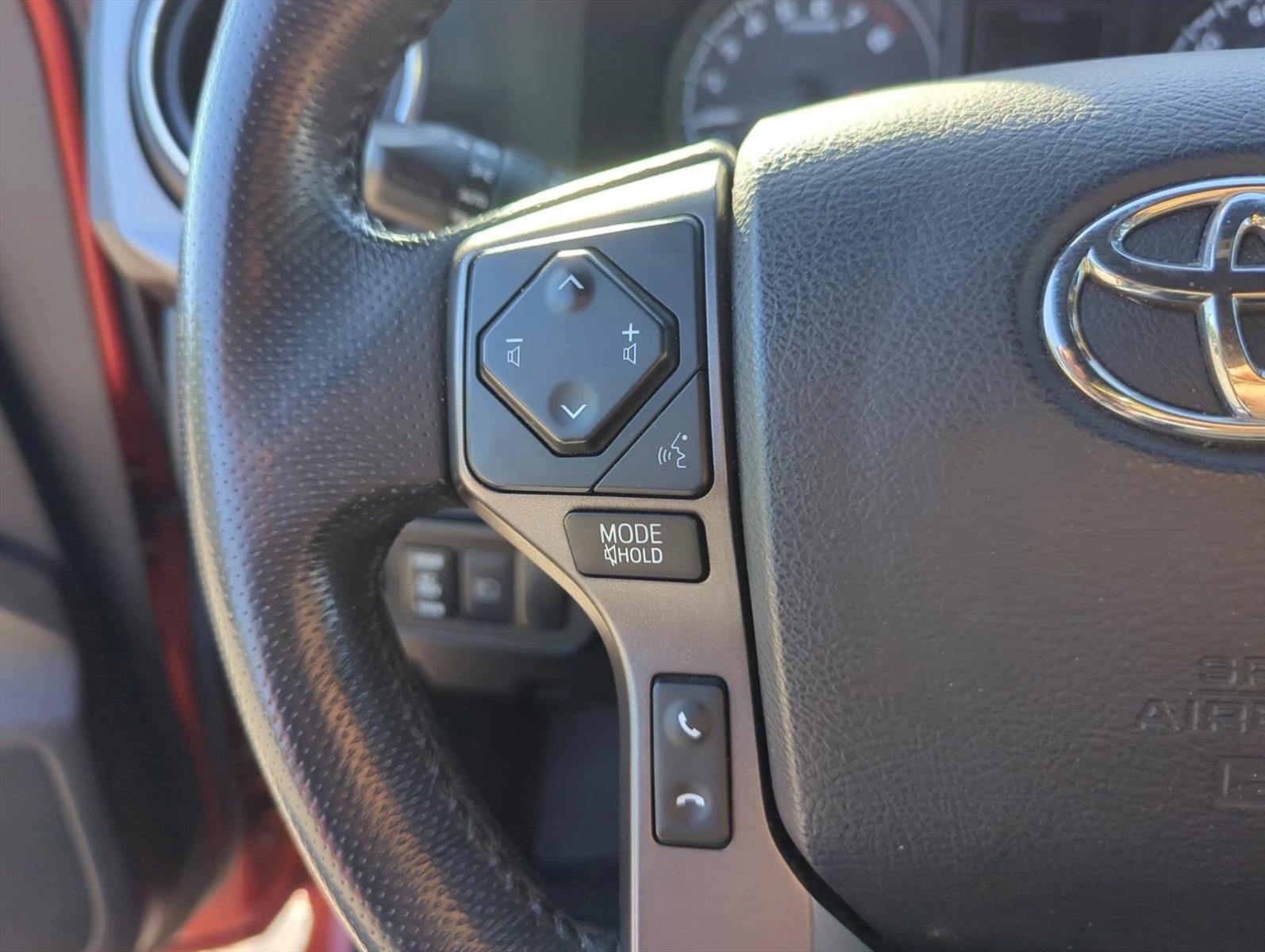 2018 Toyota Tacoma TRD Sport Double Cab 5' Bed V6 4x4 AT (Natl)