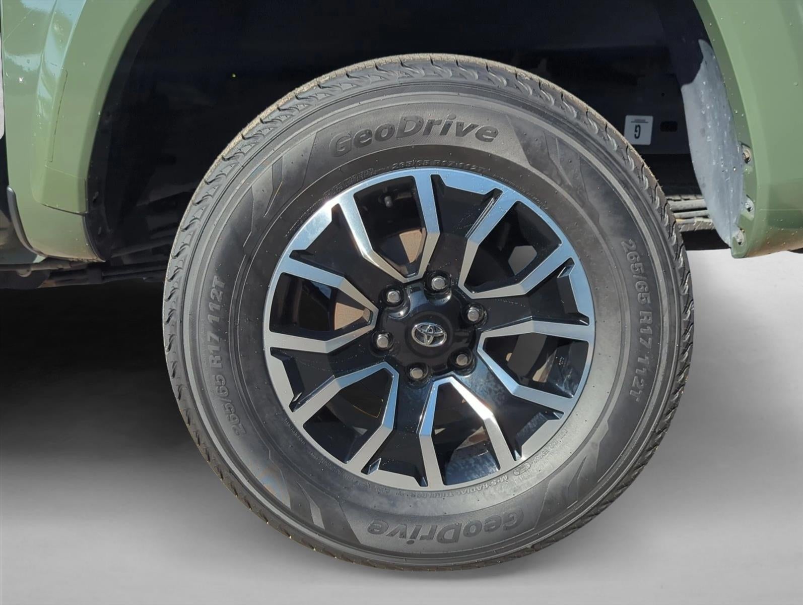 2021 Toyota Tacoma 4WD 4WD TRD Sport Double Cab 5' Bed V6 AT (Natl)