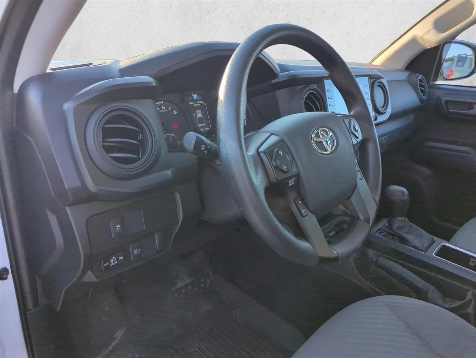 2023 Toyota Tacoma 4WD 4WD SR Double Cab 5' Bed V6 AT (GS)
