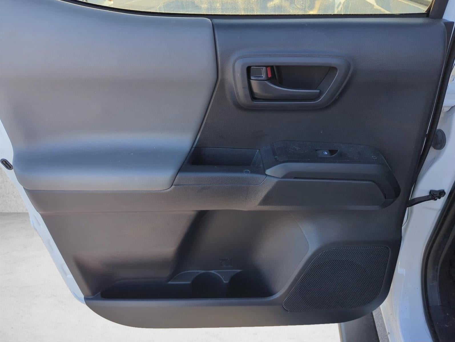 2023 Toyota Tacoma 4WD 4WD SR Double Cab 5' Bed V6 AT (GS)