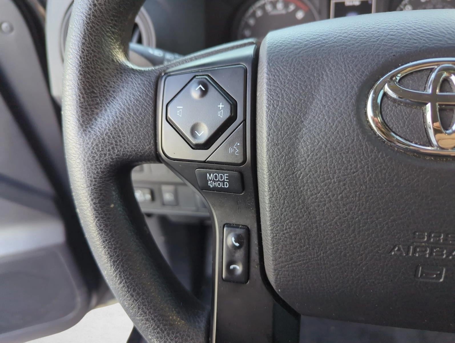 2023 Toyota Tacoma 4WD 4WD SR Double Cab 5' Bed V6 AT (GS)