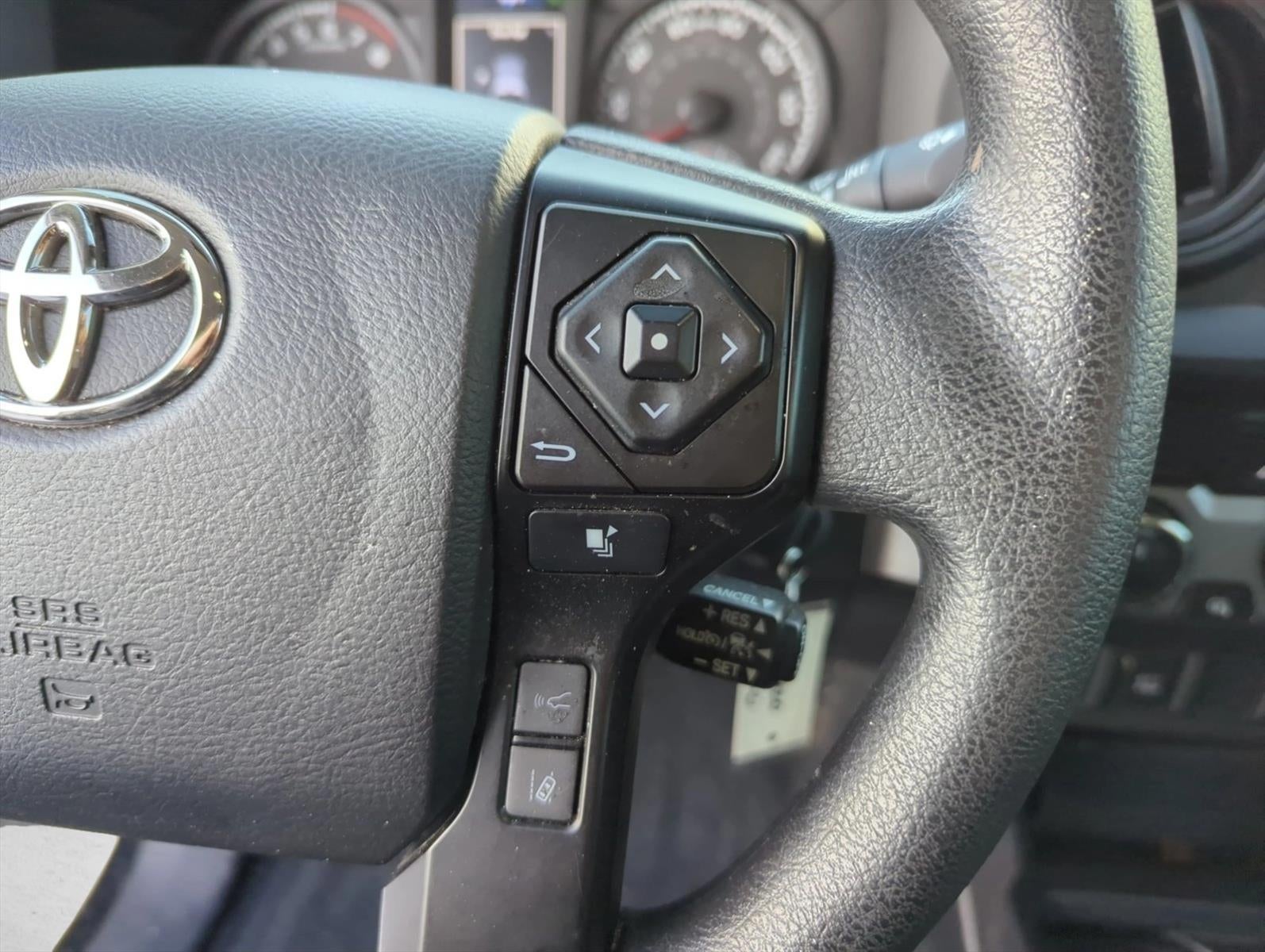2023 Toyota Tacoma 4WD 4WD SR Double Cab 5' Bed V6 AT (GS)