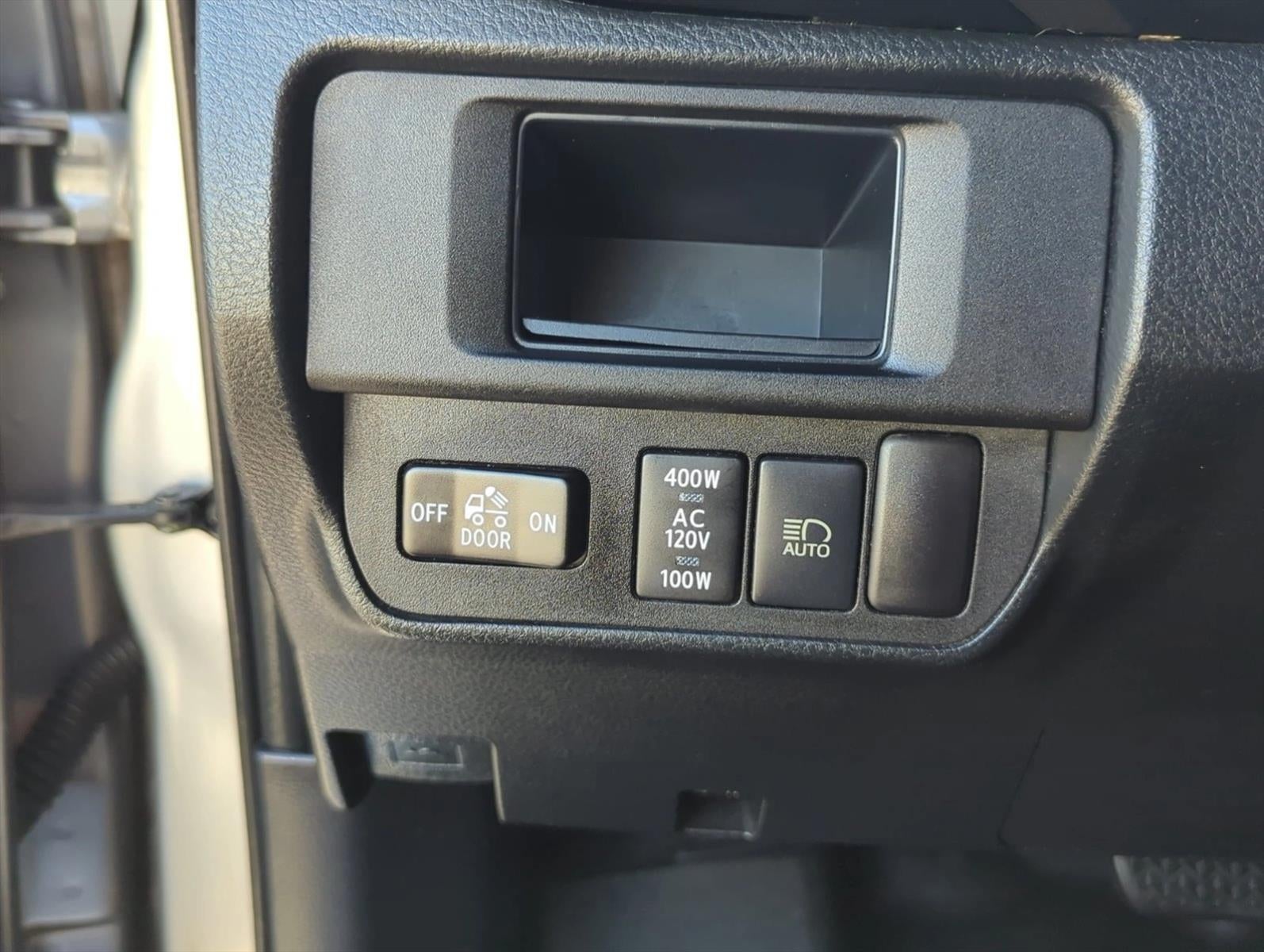 2019 Toyota Tacoma 4WD 4WD TRD Sport Double Cab 5' Bed V6 AT (Natl)