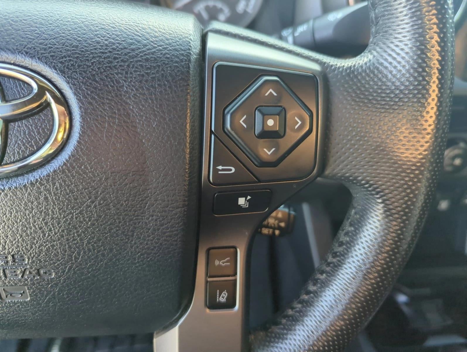 2019 Toyota Tacoma 4WD 4WD TRD Sport Double Cab 5' Bed V6 AT (Natl)