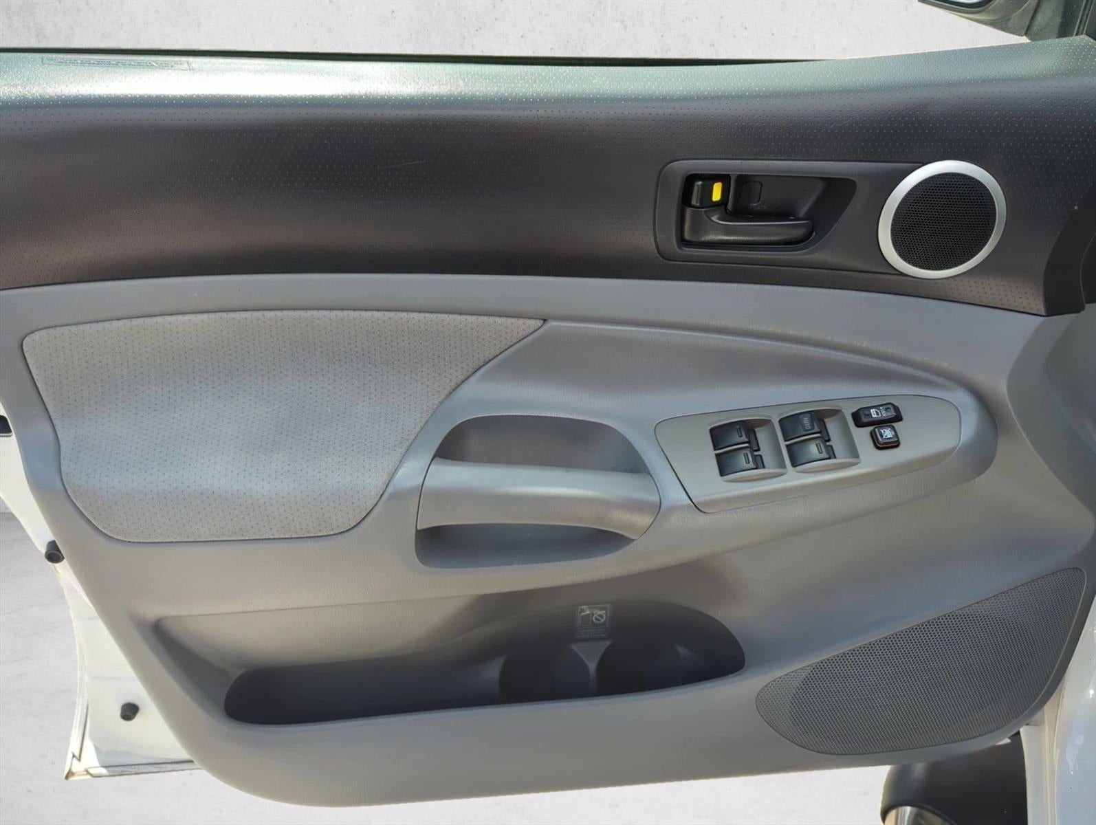 2007 Toyota Tacoma 2WD Double Cab Short Bed V6 Automatic PreRunner (Natl)