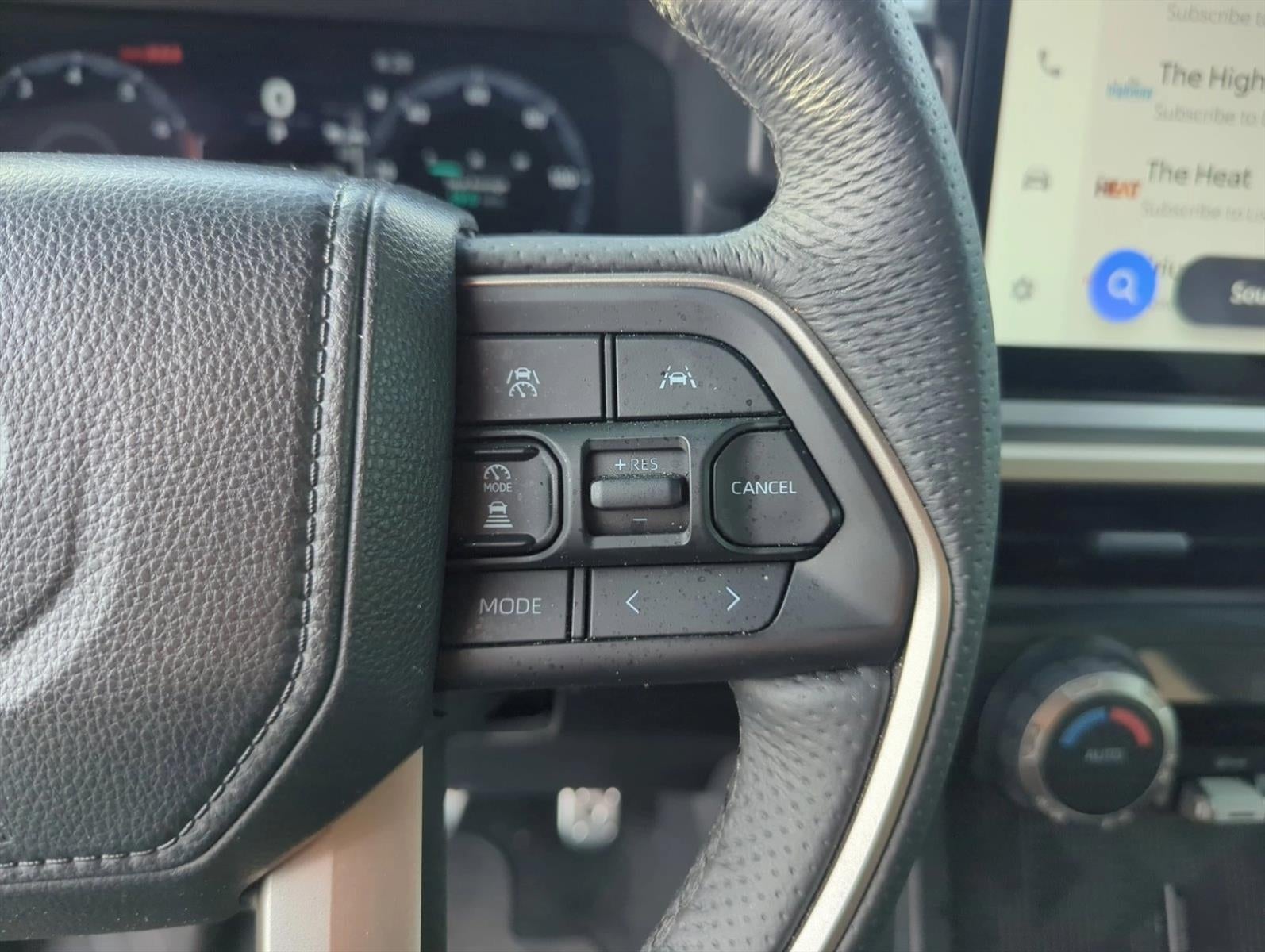 2025 Toyota Tacoma 2WD 2WD TRD Sport Double Cab 5' Bed AT (Natl)
