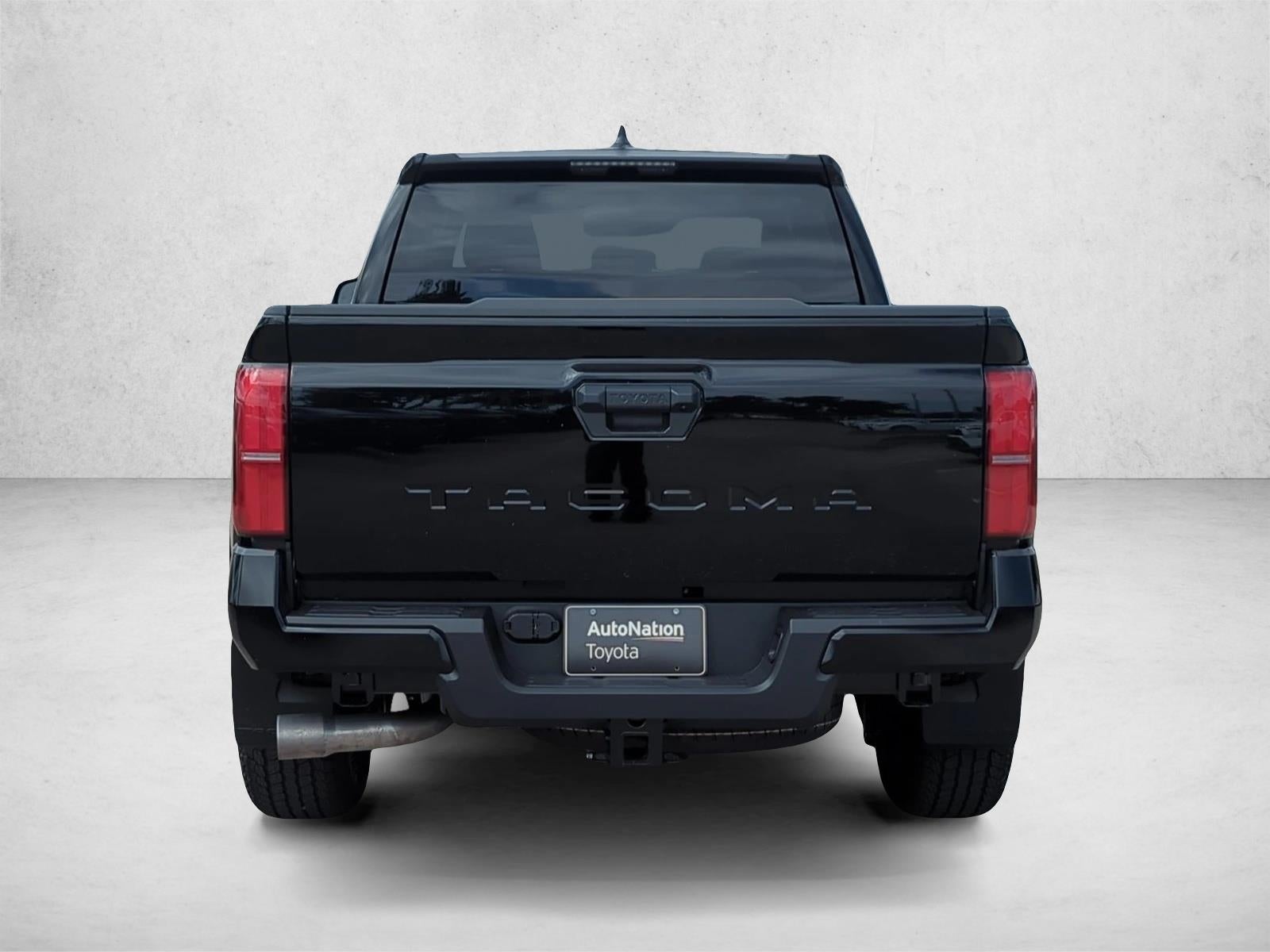 2026 Toyota Tacoma 2WD 2WD SR5 Double Cab 5' Bed AT (SE)