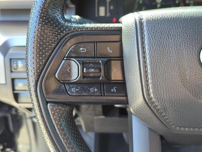2025 Toyota Tacoma 2WD 2WD SR5 Double Cab 5' Bed AT (SE)