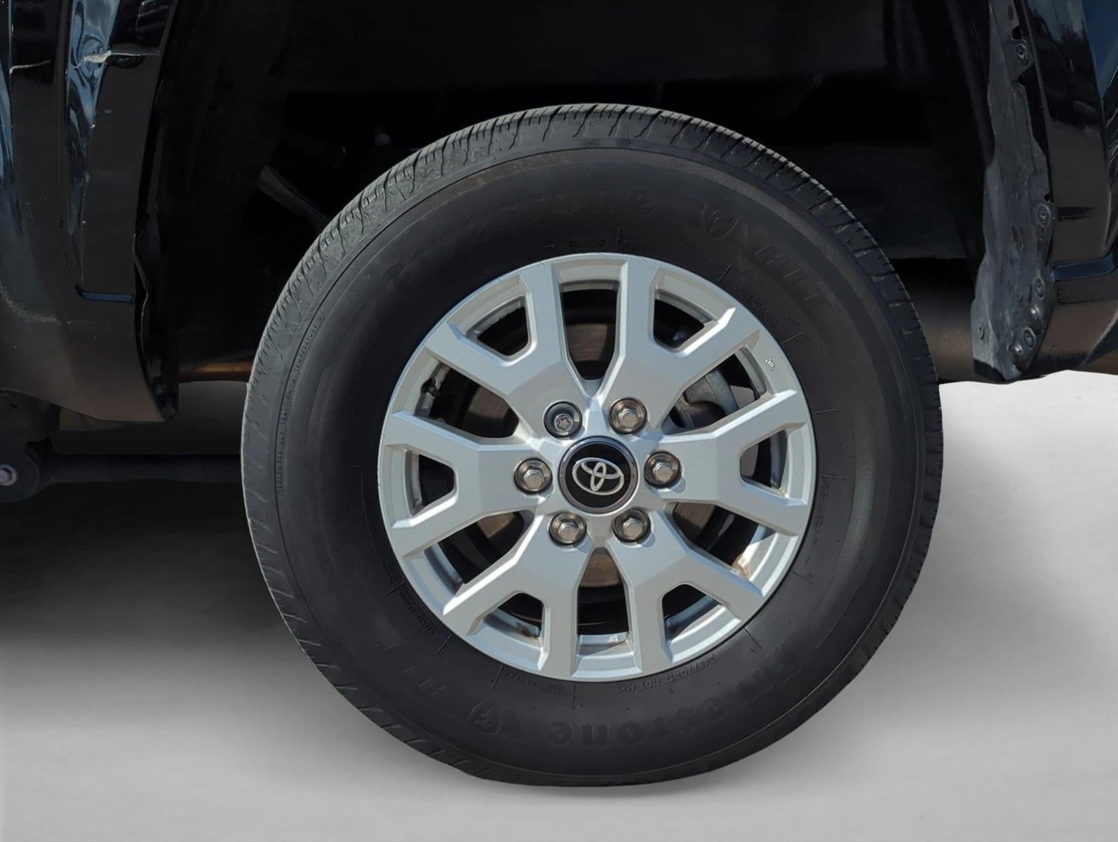 2025 Toyota Tacoma 2WD 2WD SR5 Double Cab 5' Bed AT (SE)