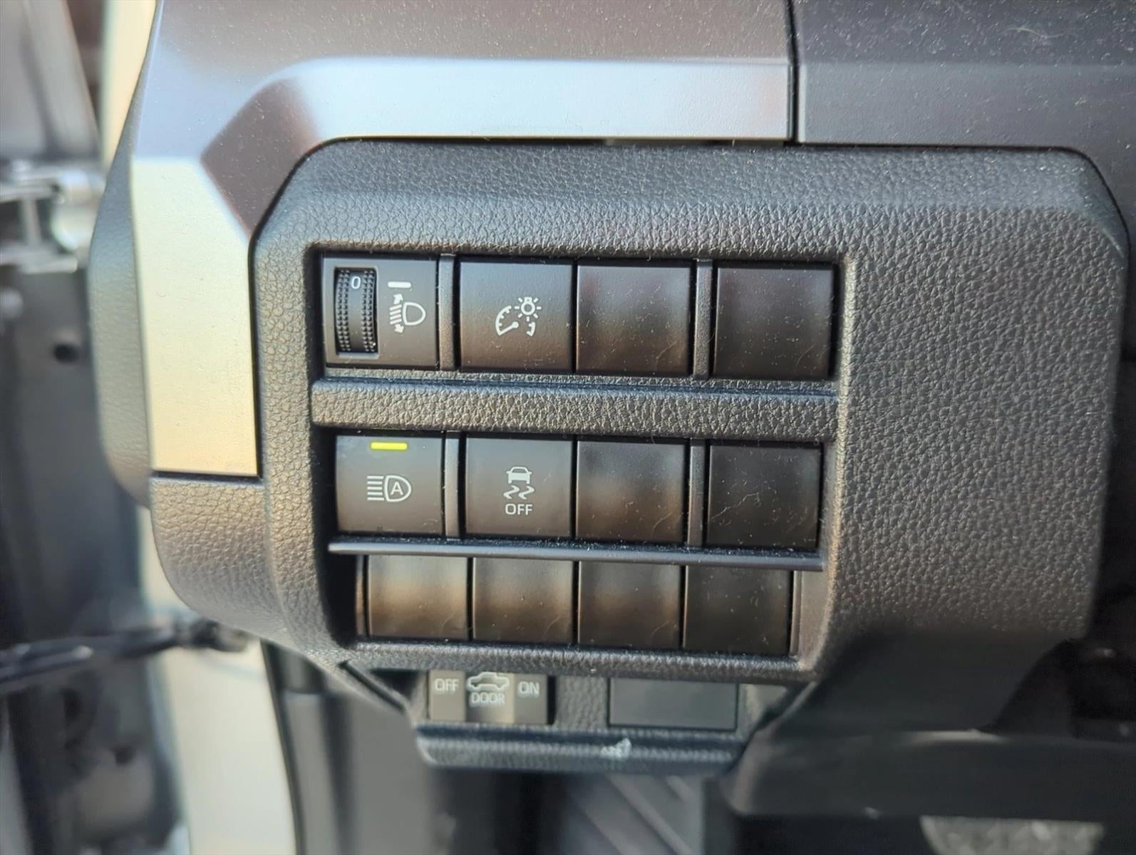 2024 Toyota Tacoma 2WD 2WD SR5 Double Cab 5' Bed AT (Natl)