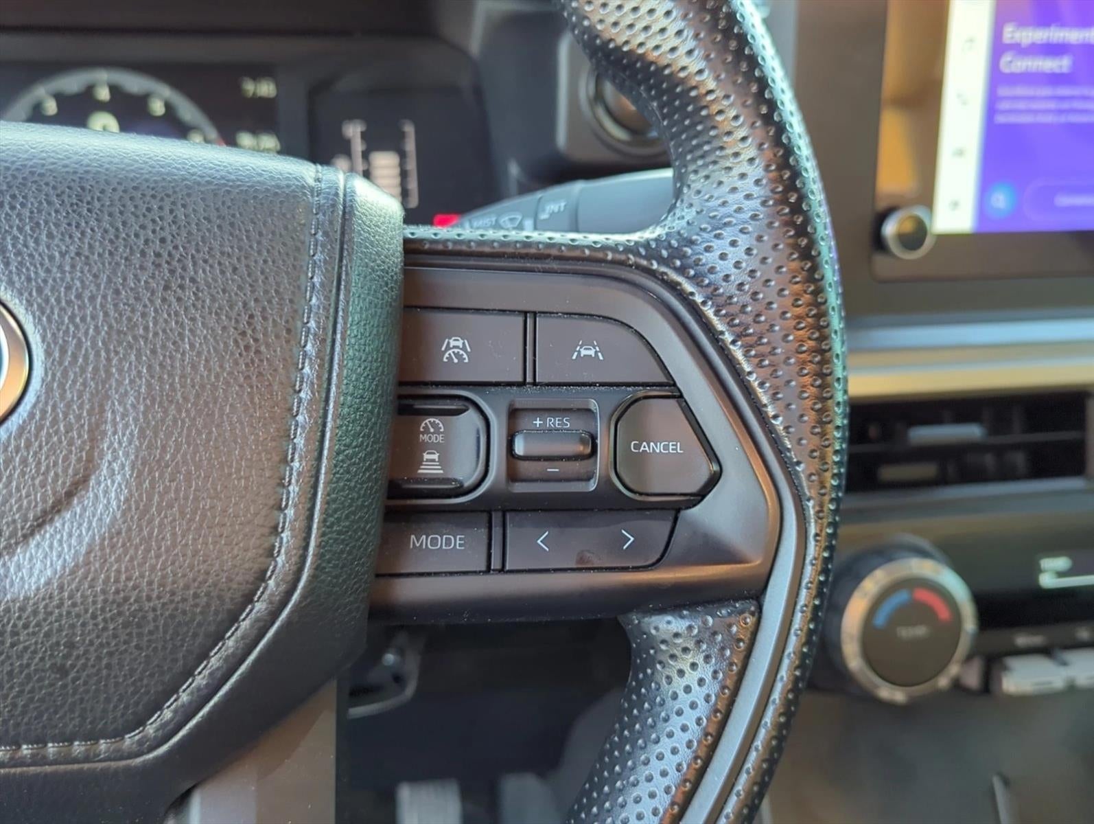 2024 Toyota Tacoma 2WD 2WD SR5 Double Cab 5' Bed AT (Natl)