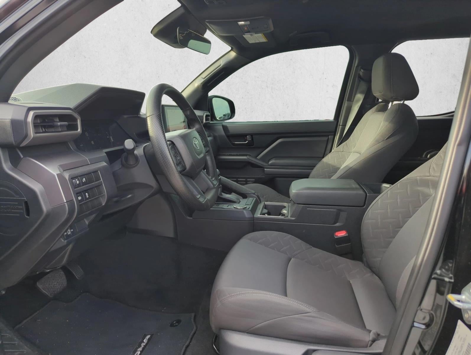 2025 Toyota Tacoma 2WD 2WD SR5 Double Cab 5' Bed AT (Natl)